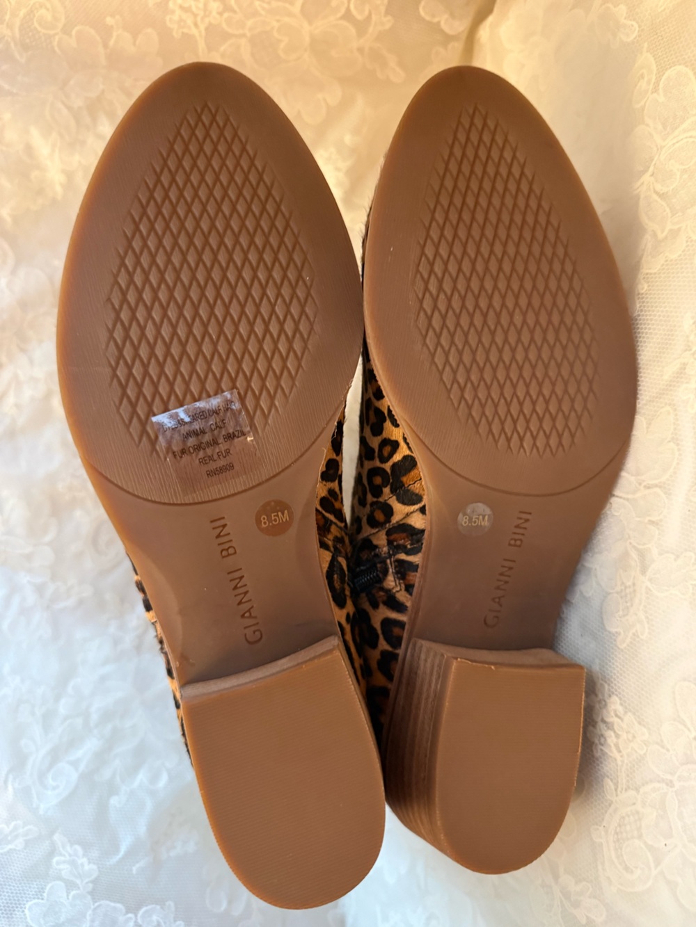 Gianni Bini Leopard Print Torloni Ankle Boots Stacked Heel Black & Congac 8.5 - Picture 3 of 14